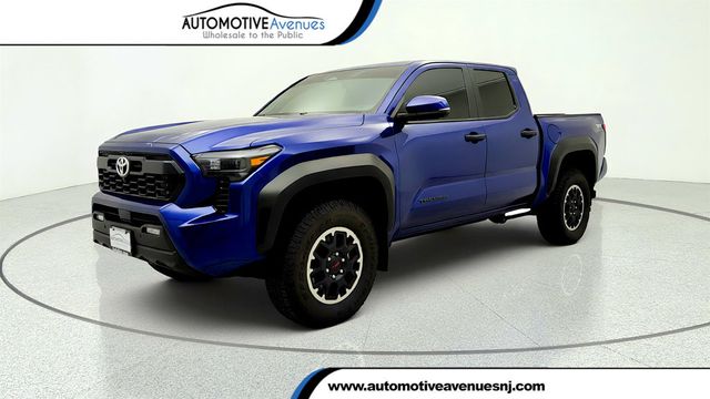 2024 Toyota Tacoma 4WD TRD Off Road Double Cab 5' Bed Automatic w/ Premium Pkg & SDM - 23033252 - 0