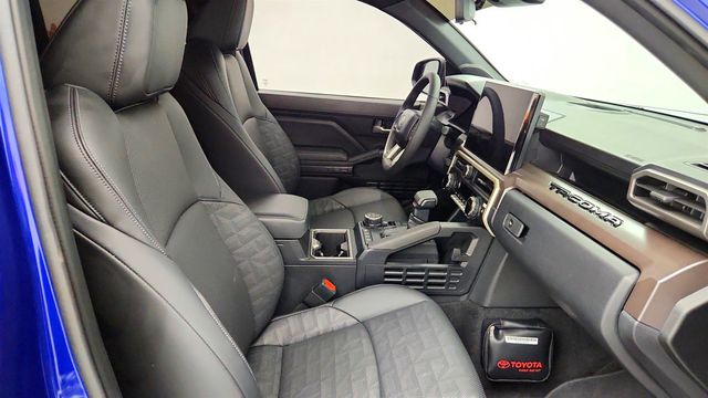 2024 Toyota Tacoma 4WD TRD Off Road Double Cab 5' Bed Automatic w/ Premium Pkg & SDM - 23033252 - 23