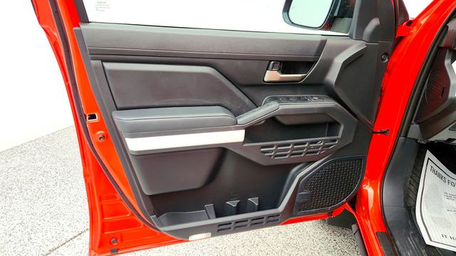 2024 Toyota Tacoma 4WD TRD Off Road Double Cab 5' Bed Automatic w/ Upgrade Package - 23014407 - 9