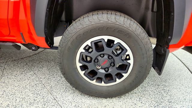 2024 Toyota Tacoma 4WD TRD Off Road Double Cab 5' Bed Automatic w/ Upgrade Package - 23014407 - 8