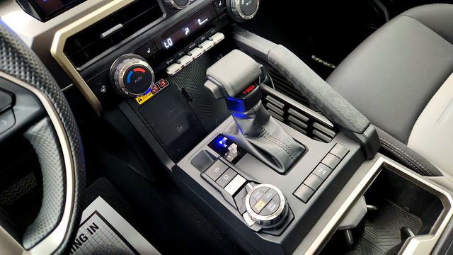 2024 Toyota Tacoma 4WD TRD Off Road Double Cab 5' Bed Automatic w/ Upgrade Package - 23019268 - 16