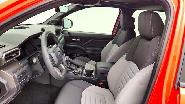 2024 Toyota Tacoma 4WD TRD Off Road Double Cab 5' Bed Automatic w/ Upgrade Package - 23019268 - 19