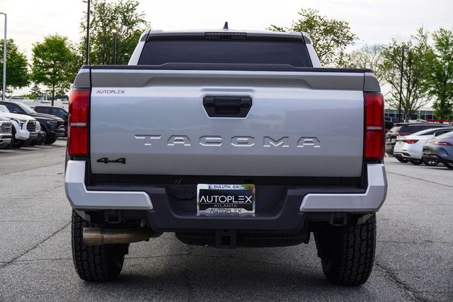 2024 Toyota Tacoma 4WD TRD Off Road Double Cab 5' Bed MT - 23007620 - 12