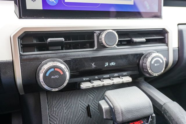 2024 Toyota Tacoma 4WD TRD Off Road Double Cab 5' Bed MT - 23007620 - 32