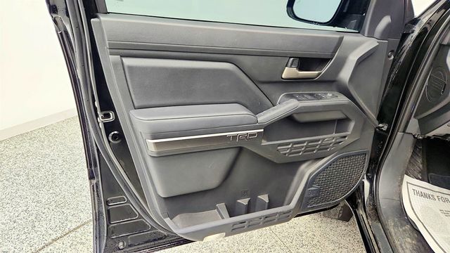 2024 Toyota Tacoma 4WD TRD Off Road Double Cab 6' Bed Automatic w/ Upgrade Package - 23015762 - 9