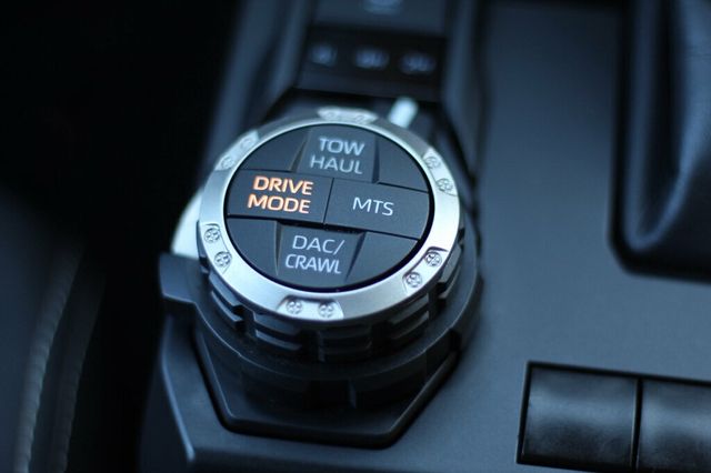 2024 Toyota Tacoma 4WD TRD OFF ROAD DOUBLE CAB W/ UPGRADED AUDIO/ 14" TOUCHSCREEN - 22922253 - 15