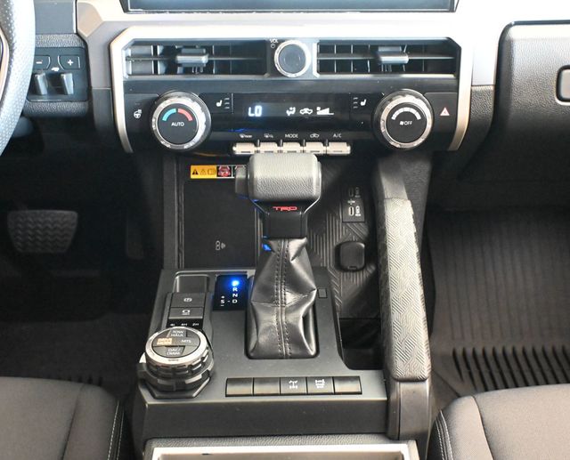 2024 Toyota Tacoma 4WD TRD Off Road Package   - 23061130 - 19