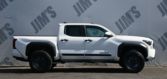 2024 Toyota Tacoma 4WD TRD Off Road Package   - 23061130 - 3