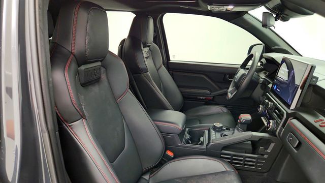 2024 Toyota Tacoma 4WD TRD Pro Hybrid Double Cab 5' Bed Automatic w/ Spray-On Bedliner - 23079254 - 28