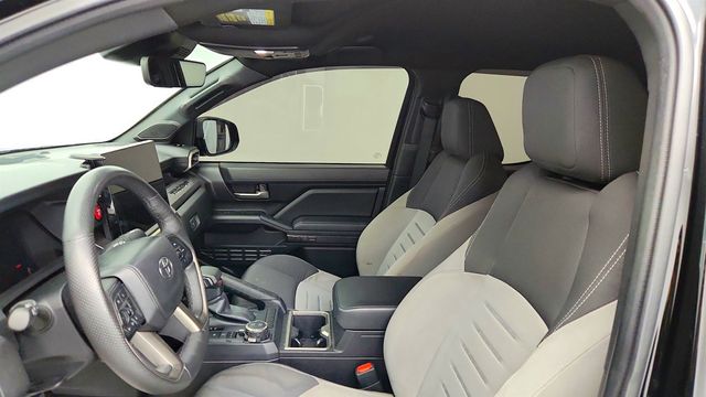 2024 Toyota Tacoma 4WD TRD Sport Double Cab 5' Bed Automatic with Upgrade Package - 22961316 - 32