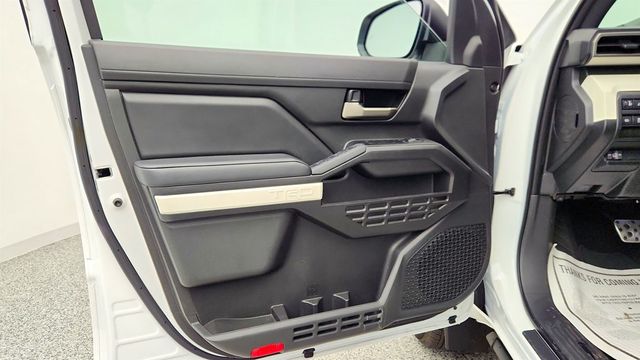 2024 Toyota Tacoma 4WD TRD Sport Double Cab 5' Bed Automatic w/ Premium Audio - 23011560 - 9