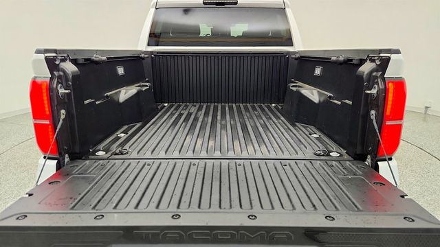 2024 Toyota Tacoma 4WD TRD Sport Double Cab 5' Bed Automatic w/ Premium Audio - 23011560 - 21