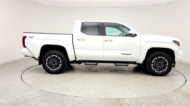 2024 Toyota Tacoma 4WD TRD Sport Double Cab 5' Bed Automatic w/ Premium Audio - 23011560 - 3