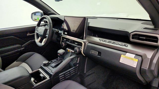 2024 Toyota Tacoma 4WD TRD Sport Double Cab 5' Bed Automatic w/ Upgrade Pkg - 23072406 - 22