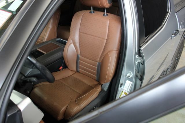 2024 Toyota Tundra 1794 Edition - 23077617 - 29