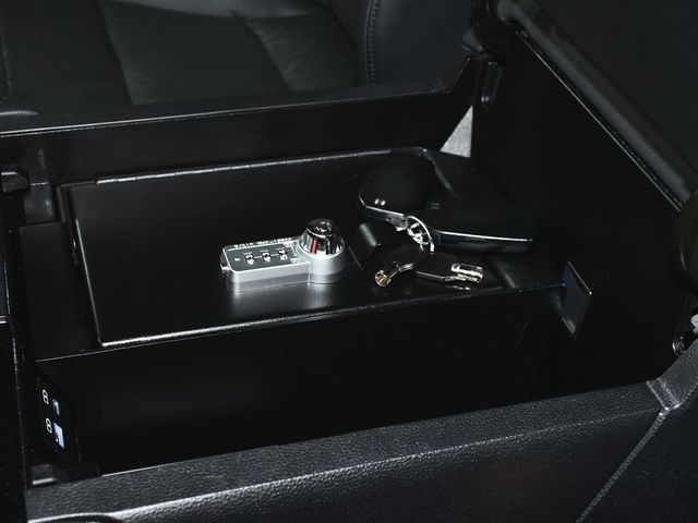 2024 Toyota Tundra Limited - 22992386 - 42