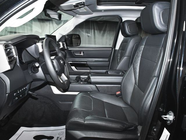 2024 Toyota Tundra Limited - 22992386 - 44