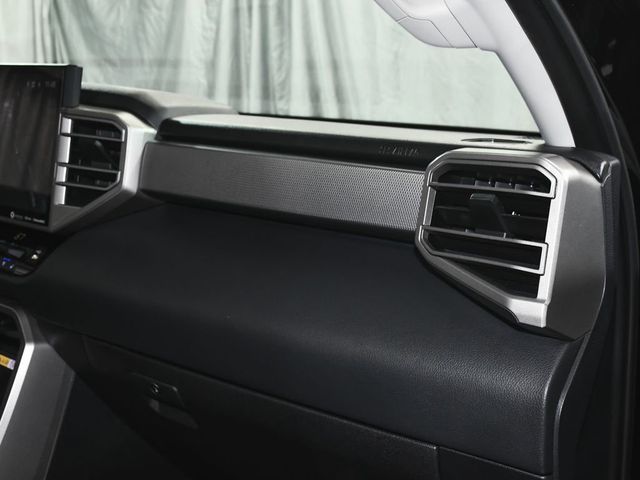 2024 Toyota Tundra Limited - 22992386 - 60