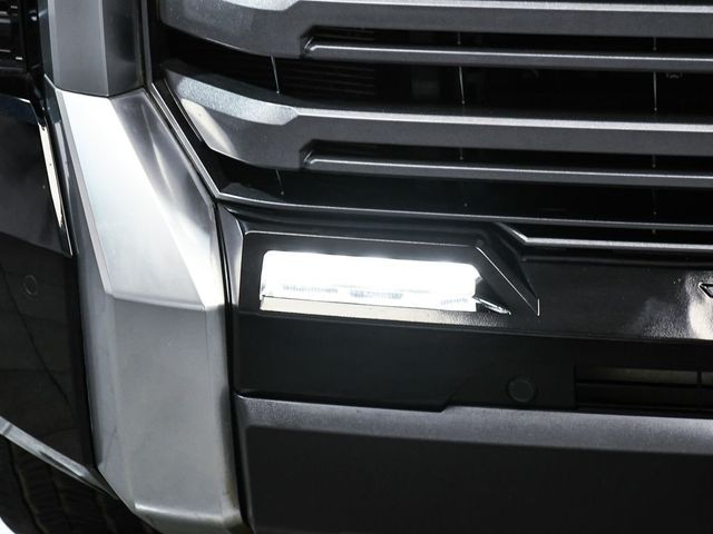 2024 Toyota Tundra Limited - 22992386 - 74