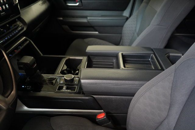 2024 Toyota Tundra SR5 - 23096937 - 31
