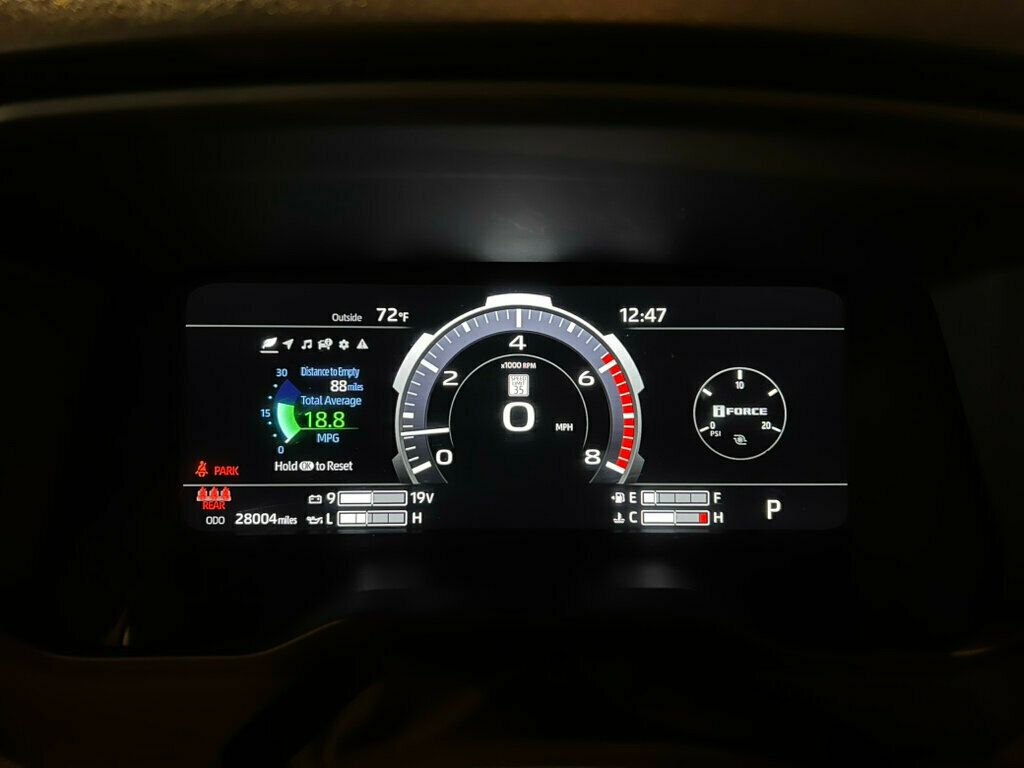 2024 Toyota Tundra 2WD Limited/PanoRoof/HtdSteerWheel/Htd&CldSeats/WirelessCharge/NAV - 22997670 - 17