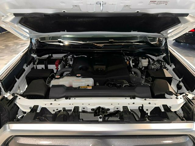 2024 Toyota Tundra 2WD Limited/PanoRoof/HtdSteerWheel/Htd&CldSeats/WirelessCharge/NAV - 22997670 - 8