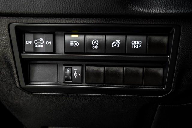 2024 Toyota Tundra 2WD SR5 CrewMax 5.5' Bed - 22986998 - 35