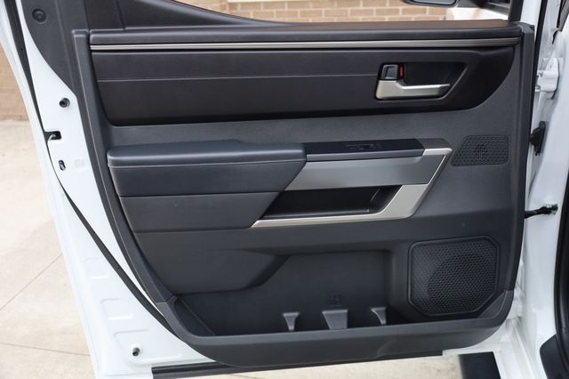 2024 Toyota Tundra 2WD SR5 CrewMax 5.5' Bed w/Premium Pkg! - 22976729 - 17