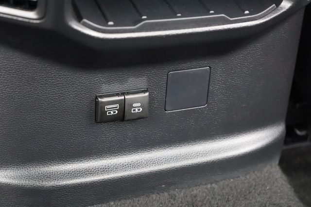 2024 Toyota Tundra 2WD SR5 CrewMax 5.5' Bed w/Premium Pkg! - 22976729 - 43