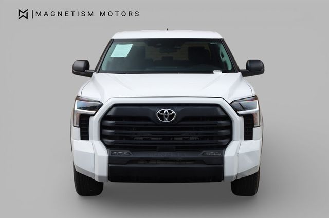 2024 Toyota Tundra 2WD SR5 CrewMax 5.5' Bed w/Premium Pkg! - 22976729 - 4