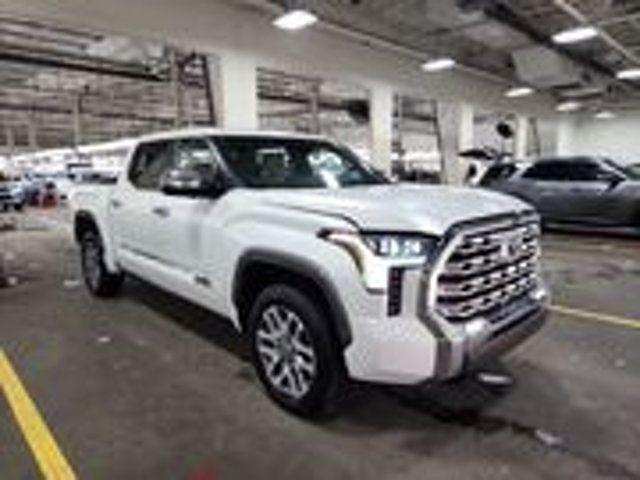 2024 Toyota Tundra 4WD 1794Edition/HeadUpDisplay/PwrRunningBoards/PanoRoof/Htd&CldSeats - 22725952 - 1