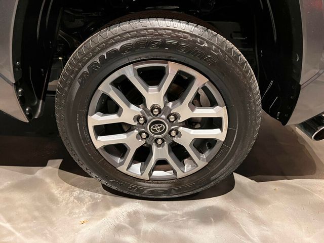 2024 Toyota Tundra 4WD 1794Edition/Htd&CldSeats/PanoRoof/HeadUpDisplay/HtdSteerWheel - 22948208 - 10