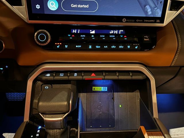 2024 Toyota Tundra 4WD 1794Edition/Htd&CldSeats/PanoRoof/HeadUpDisplay/HtdSteerWheel - 22948208 - 20