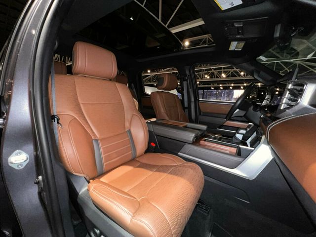 2024 Toyota Tundra 4WD 1794Edition/Htd&CldSeats/PanoRoof/HeadUpDisplay/HtdSteerWheel - 22948208 - 32