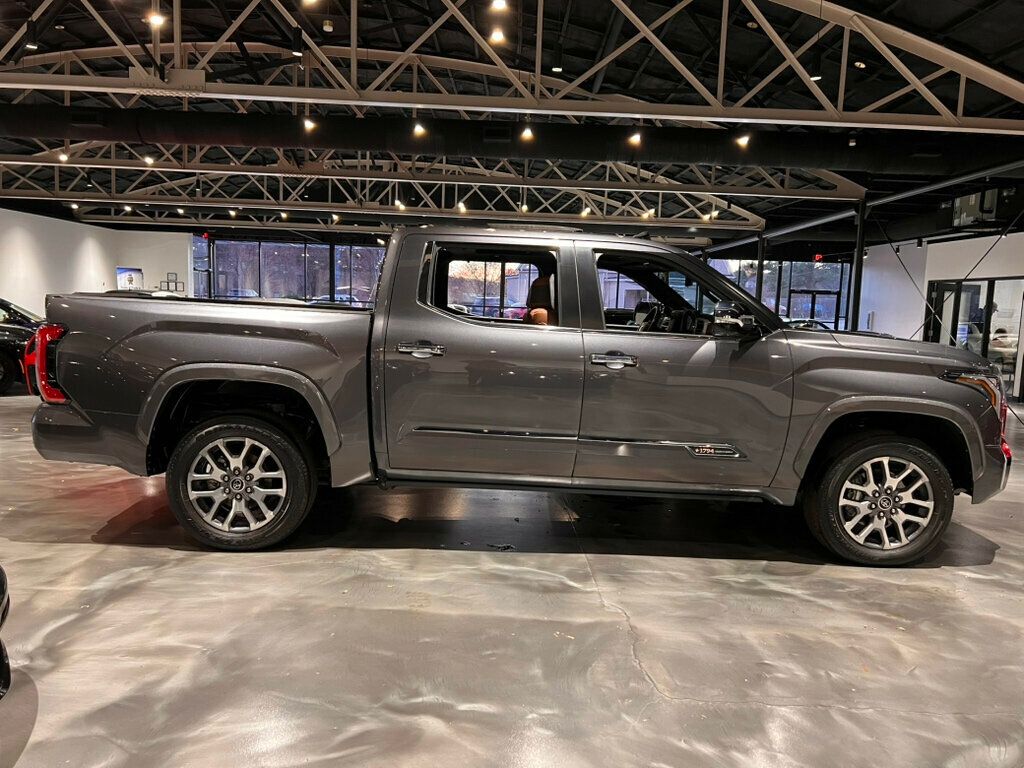 2024 Toyota Tundra 4WD 1794Edition/Htd&CldSeats/PanoRoof/HeadUpDisplay/HtdSteerWheel - 22948208 - 5