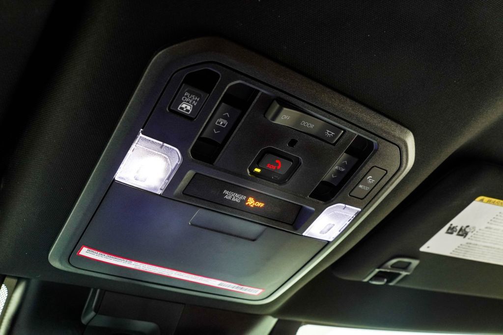 Toyota Tundra photo 40