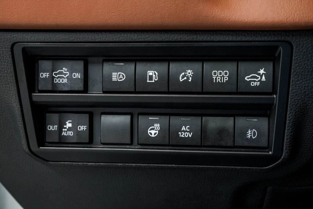 Toyota Tundra photo 42