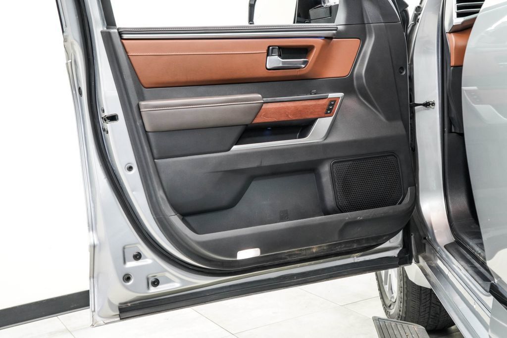 Toyota Tundra photo 43