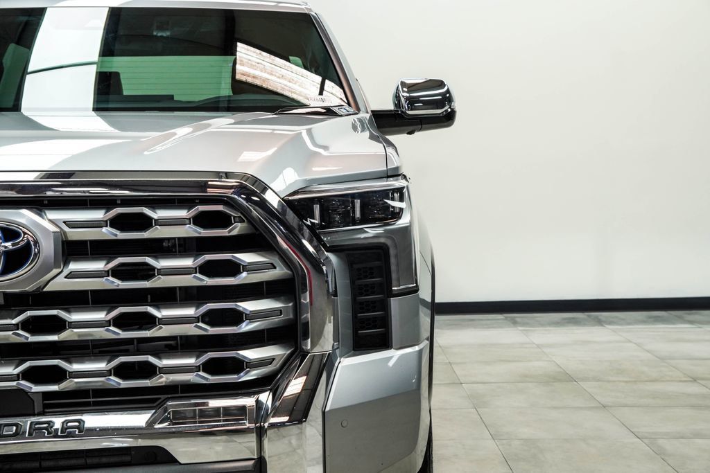 Toyota Tundra photo 7