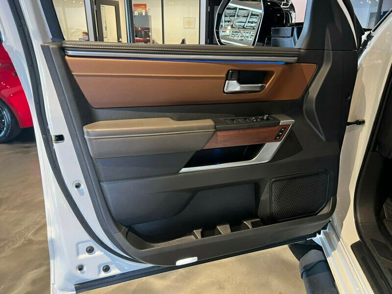 2024 Toyota Tundra 4WD 1794Edition/PanoRoof/Htd&CldSeats/HtdSteerWheel/JBL Sound/NAV - 22948205 - 9