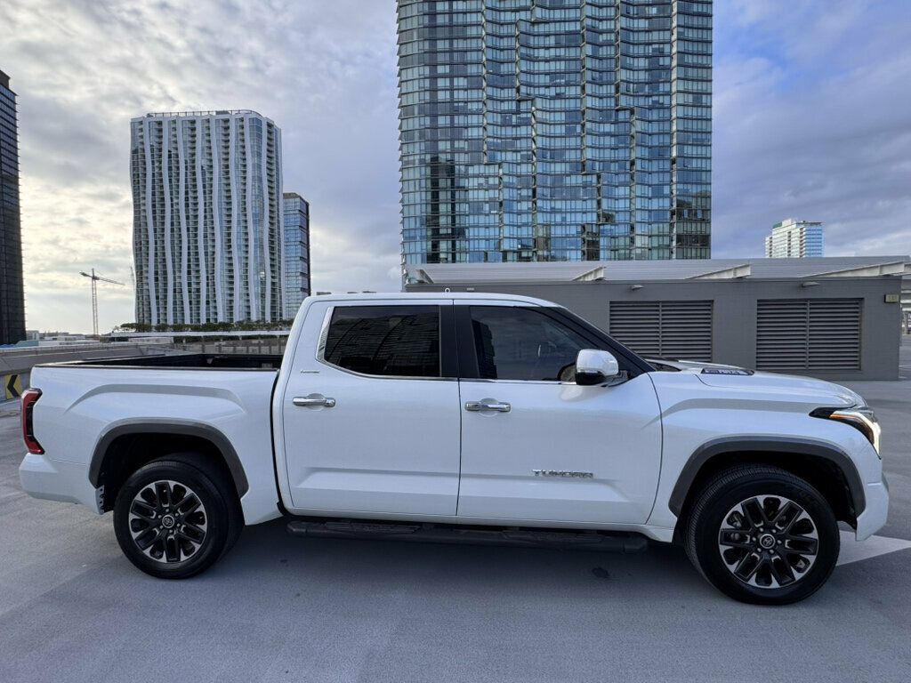 Toyota Tundra photo 12