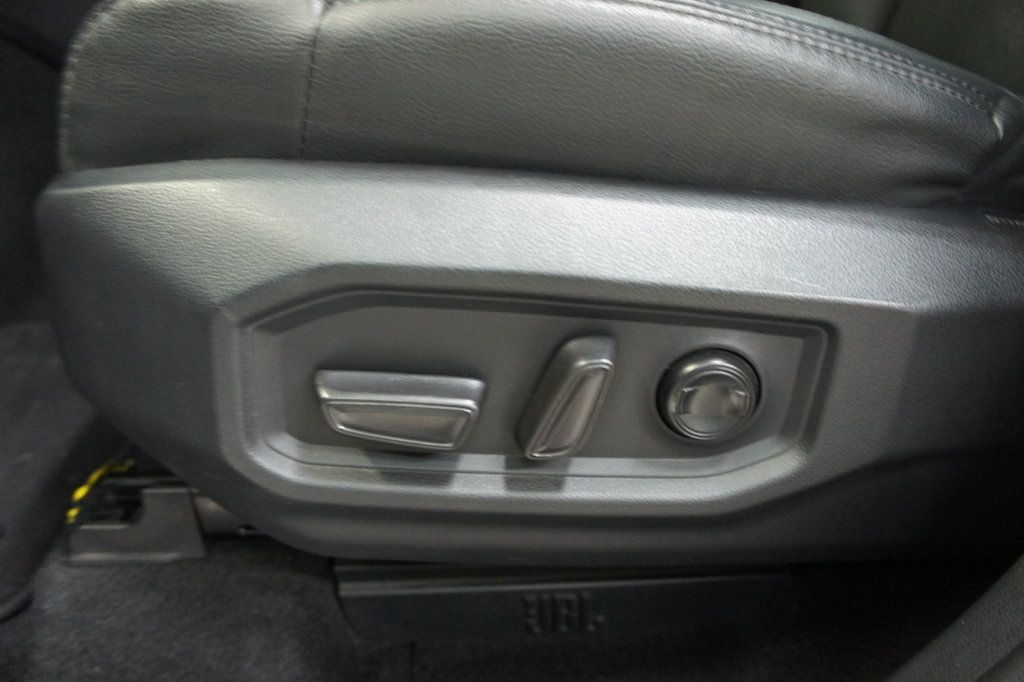 2024 Toyota Tundra 4WD 1-Owner, Limited Crewmax 5.5, JBL AUDIO! - 23067283 - 34