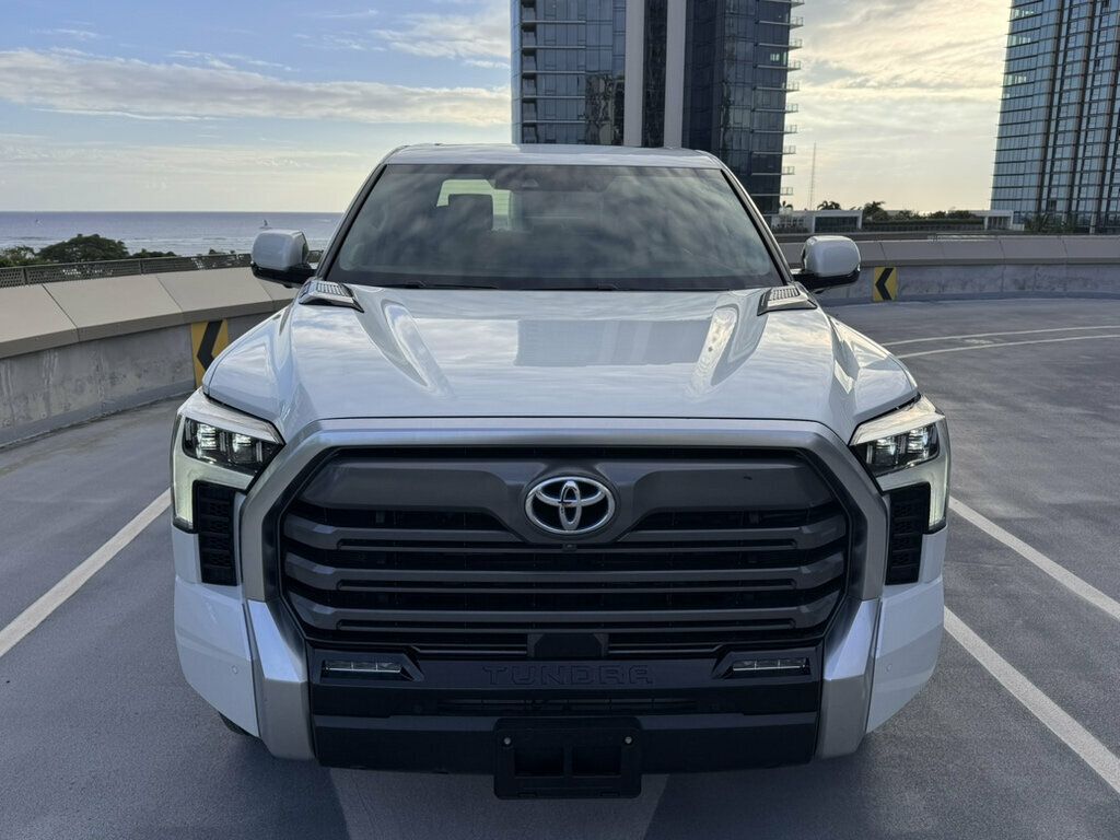 Toyota Tundra photo 7