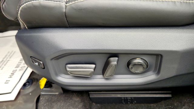 2024 Toyota Tundra 4WD Capstone Hybrid CrewMax 5.5' Bed - 23098561 - 9