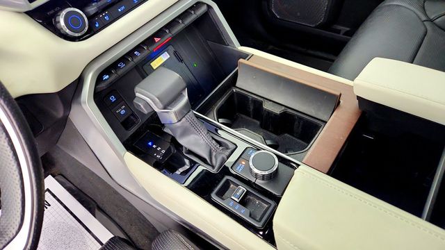 2024 Toyota Tundra 4WD Capstone Hybrid CrewMax 5.5' Bed - 23098561 - 15