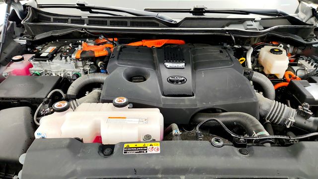 2024 Toyota Tundra 4WD Capstone Hybrid CrewMax 5.5' Bed - 23098561 - 25
