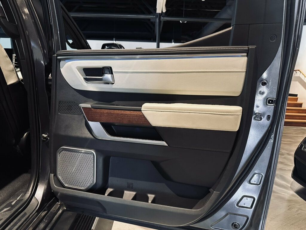 2024 Toyota Tundra 4WD Capstone/Hybrid/HeadUpDisplay/HTD&VentSeats - 23056800 - 18