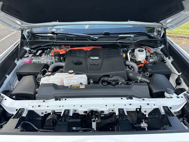 2024 Toyota Tundra 4WD Limited - 23023346 - 22