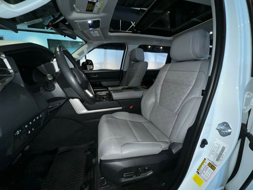2024 Toyota Tundra 4WD Limited/4x4/PanoRoof/JBL PremAudio/Htd&CldSeats/HtdSteerWheel - 22942304 - 15