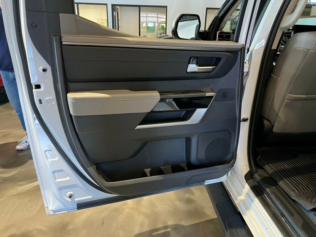 2024 Toyota Tundra 4WD Limited/4x4/PanoRoof/JBL PremAudio/Htd&CldSeats/HtdSteerWheel - 22942304 - 24